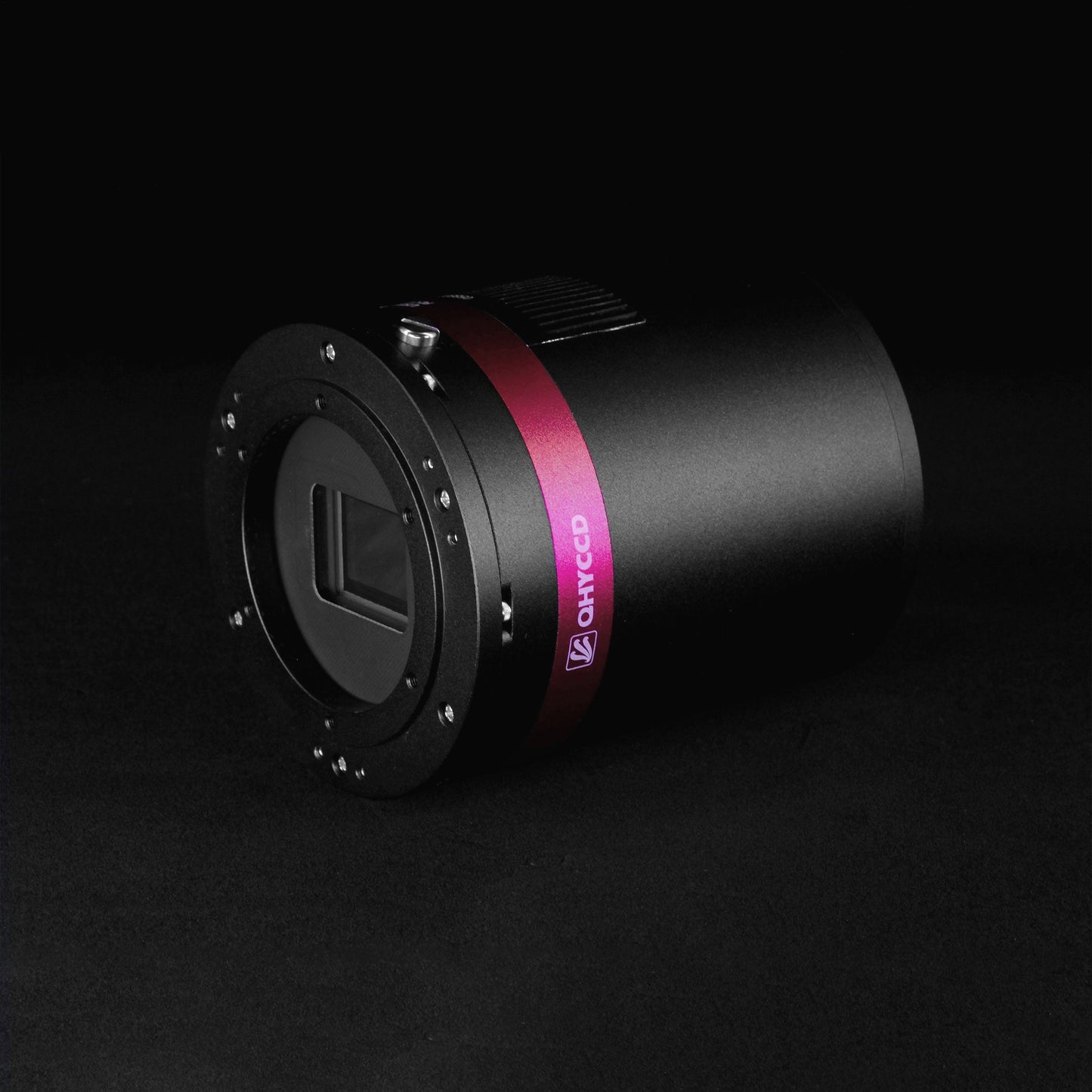 QHY268M Cooled Monochrome CMOS Camera - APS-C FORMAT